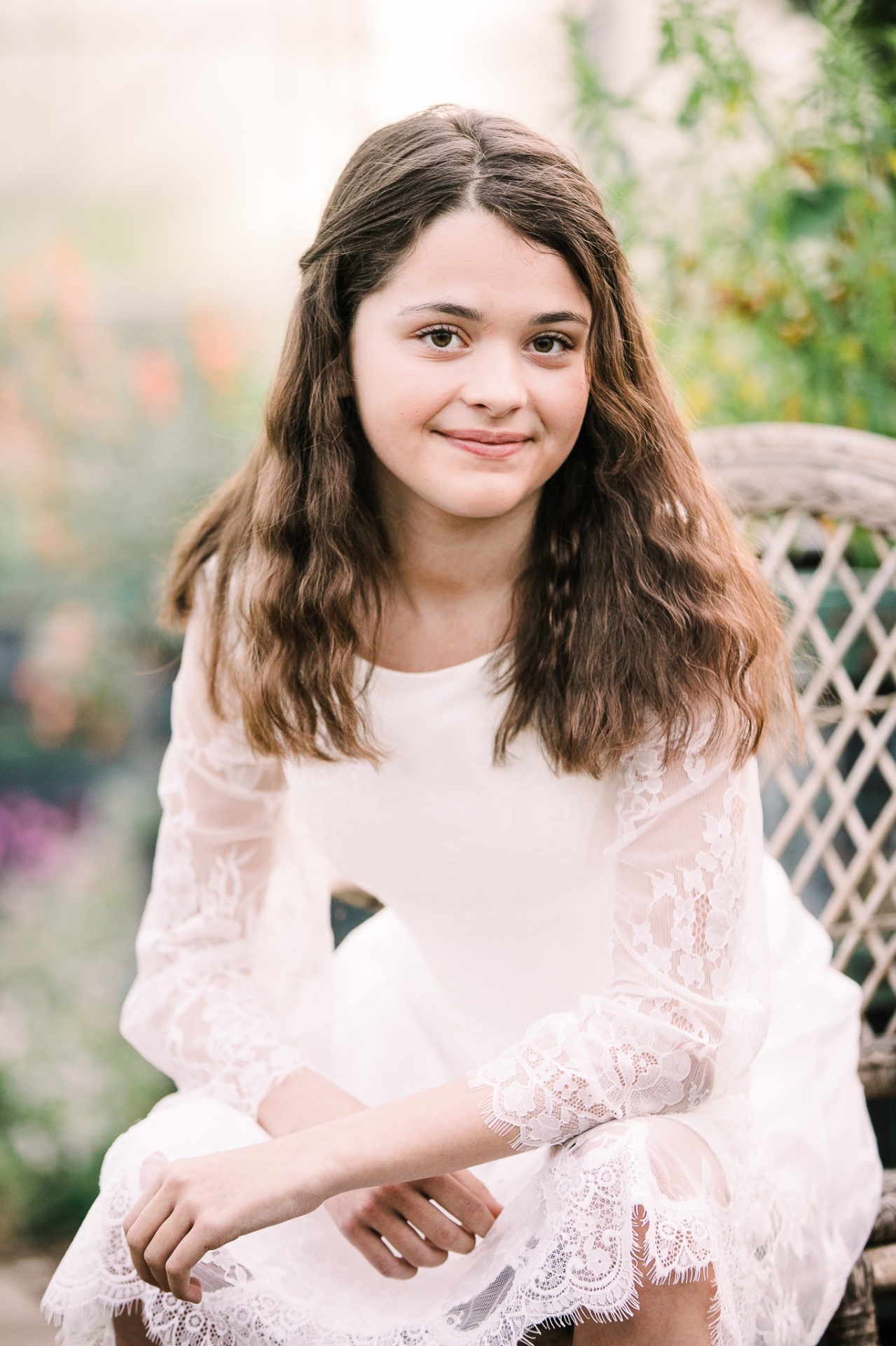 Konfirmand portræt siddende